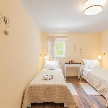 Casa Di Nonno Giovanni 度假居 布泽特